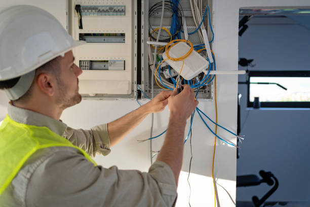 Best Affordable Emergency Electrician  in Red Wing, MN